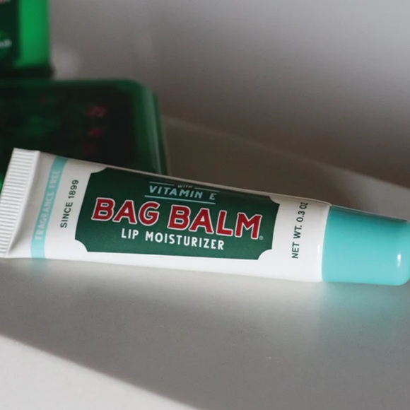 NEW Bag Balm Moisturizing Lip Balm - Picture 3 of 4